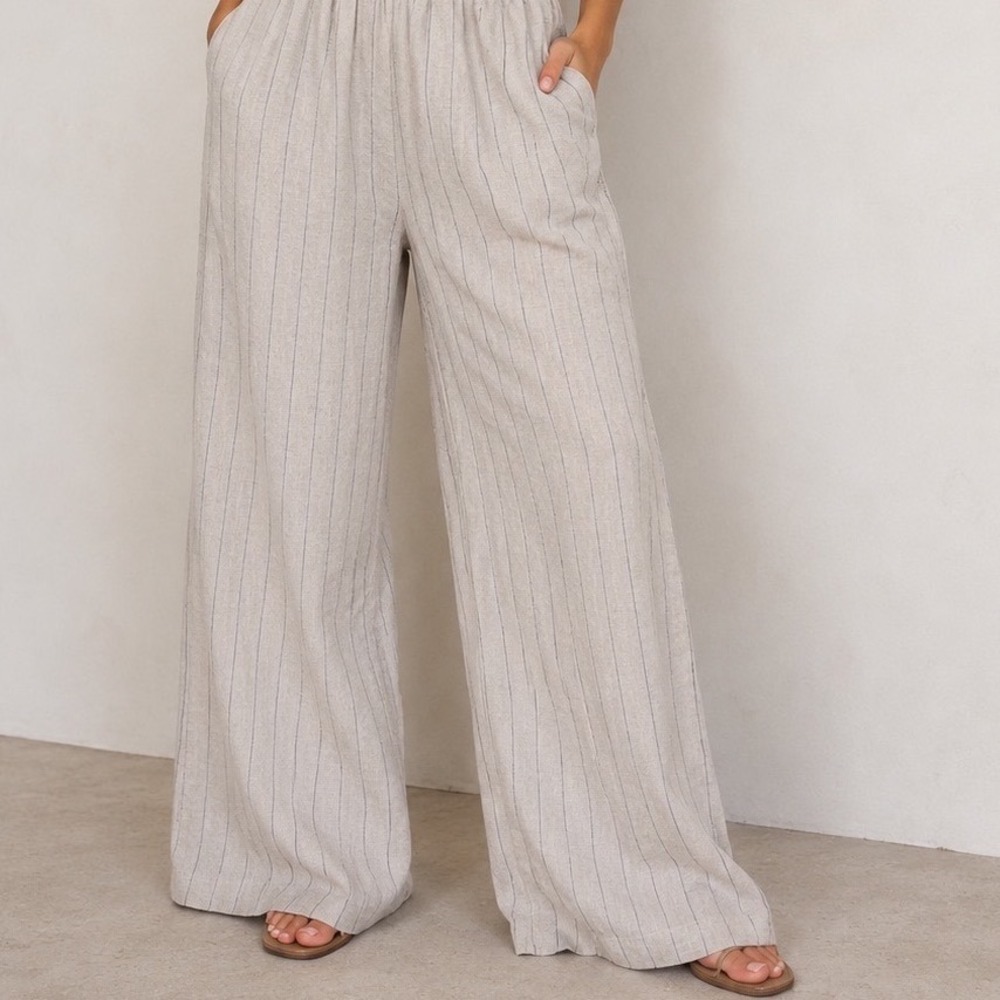Paper Heart Beige Pinstripe Wide Leg lined blend pants 8 Elastic Waist plaided
